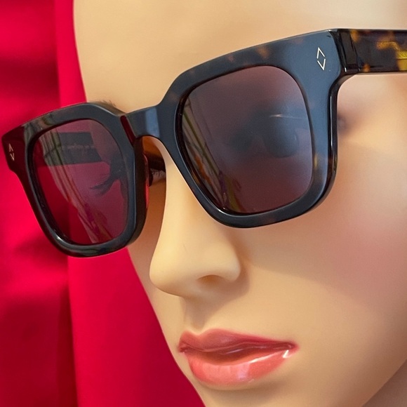 PEACE LOVE WORLD Reflective San Marino Sunglasses Black main image 7